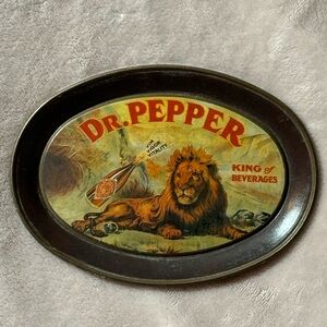 Vintage Dr Pepper Metal Tray 1979 Lion Soda King Of Beverages 4.5x6.25”